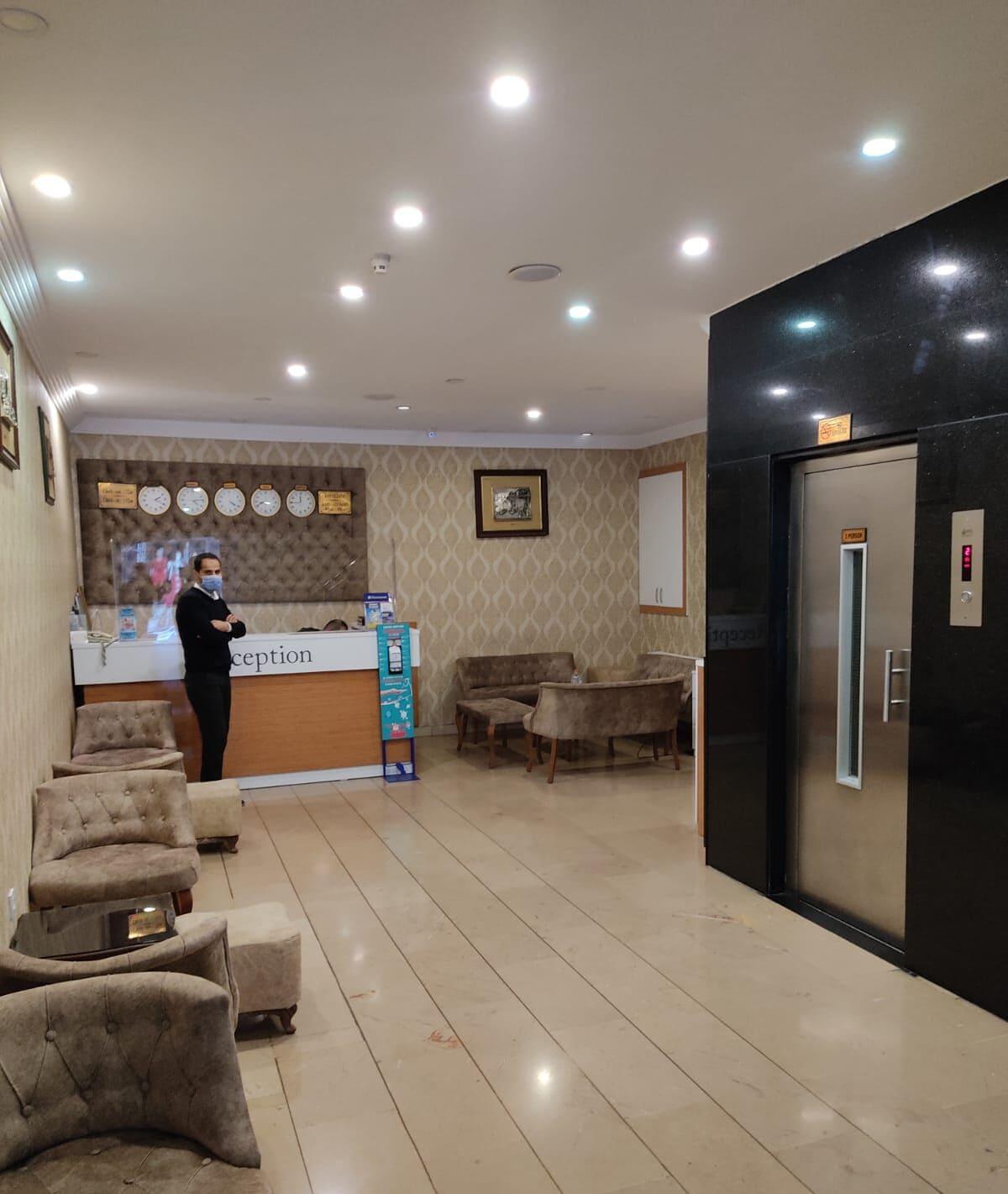 Dempa Hotel Istanboel Buitenkant foto