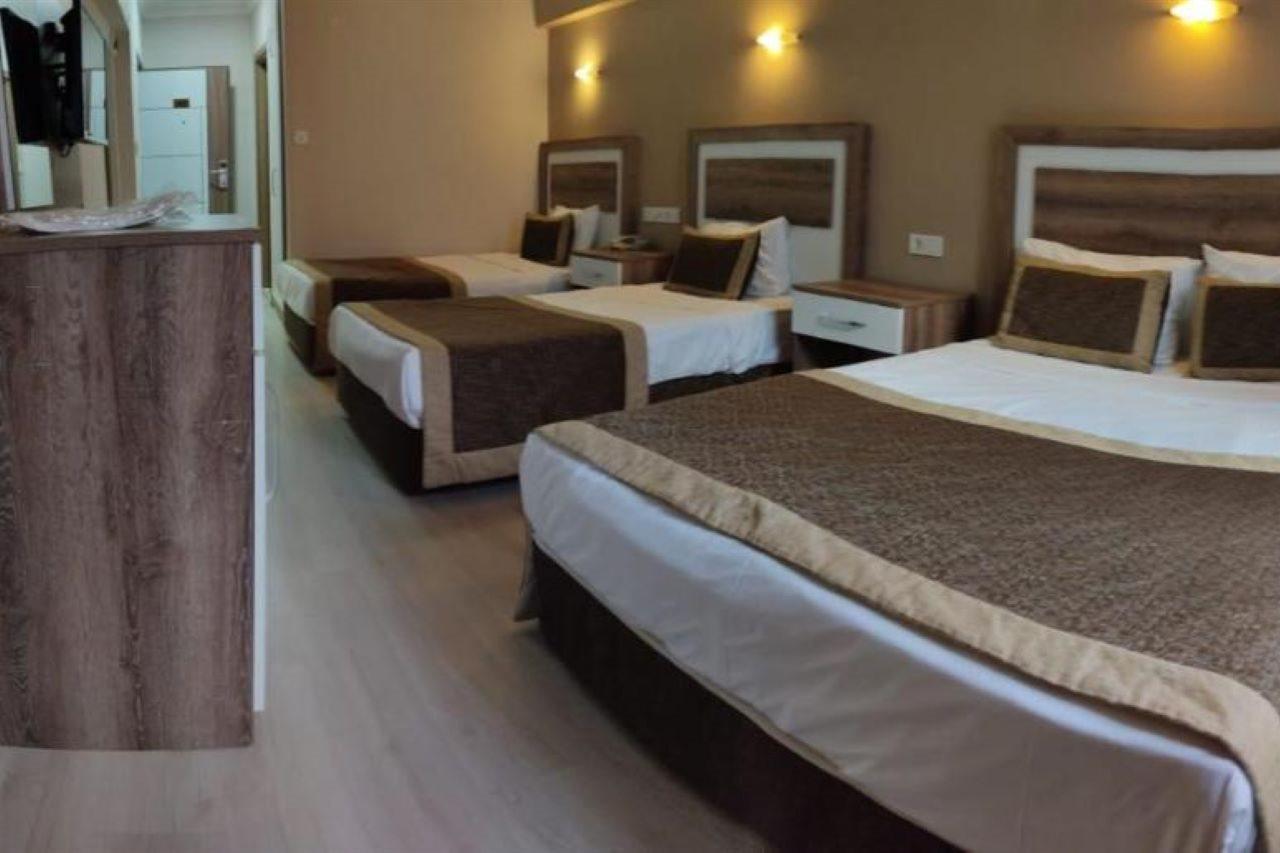 Dempa Hotel Istanboel Buitenkant foto