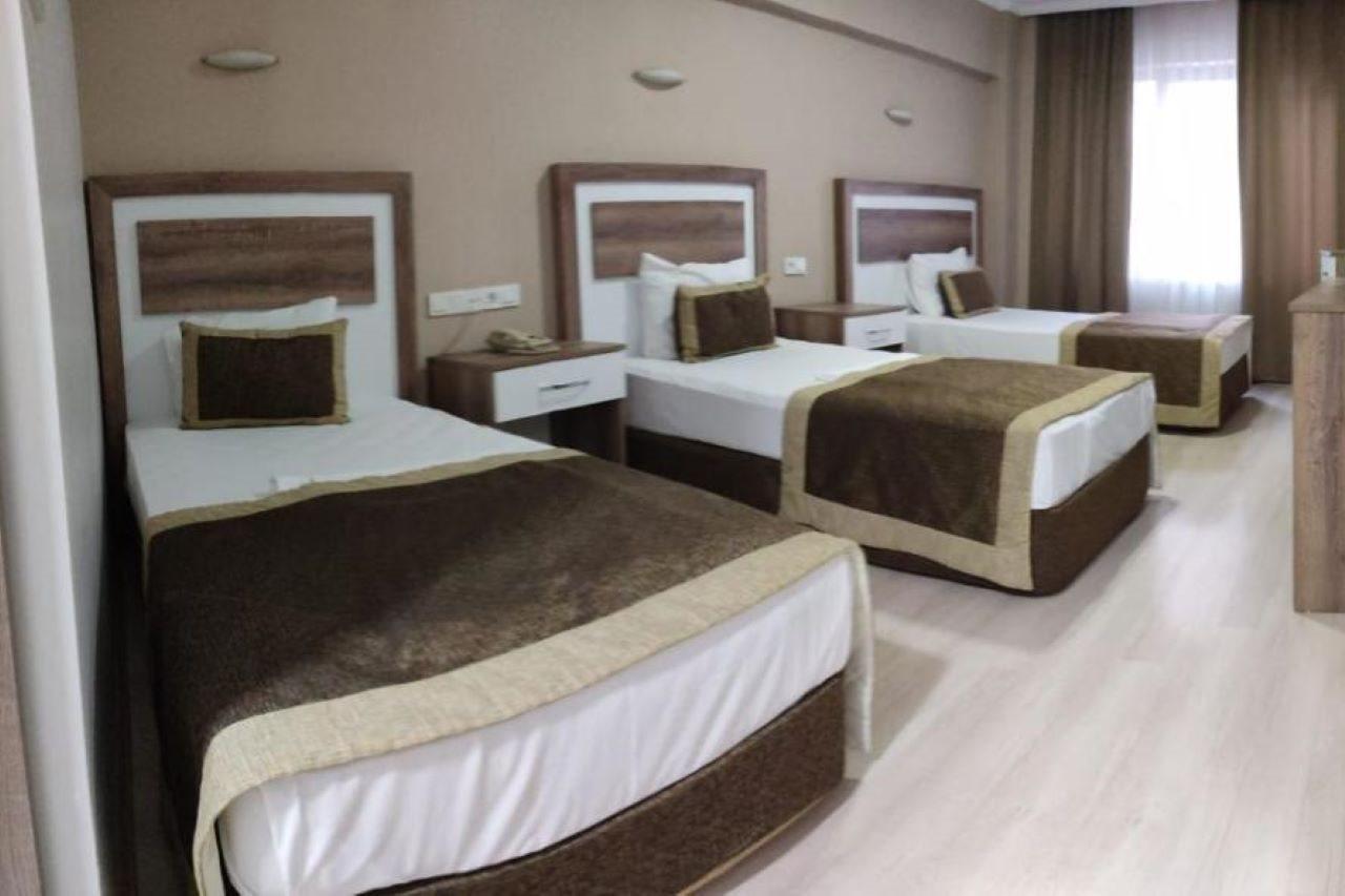 Dempa Hotel Istanboel Buitenkant foto
