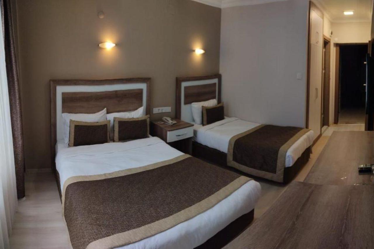 Dempa Hotel Istanboel Buitenkant foto