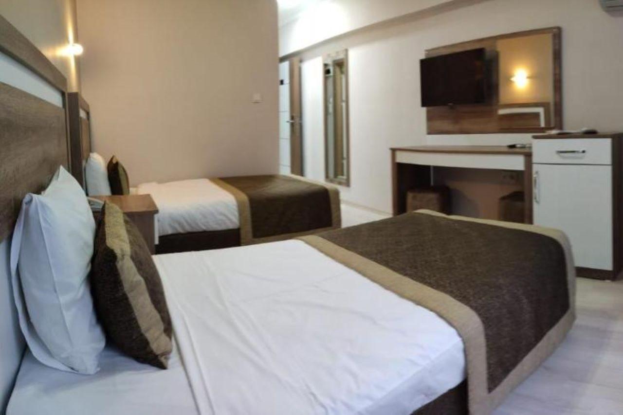 Dempa Hotel Istanboel Buitenkant foto