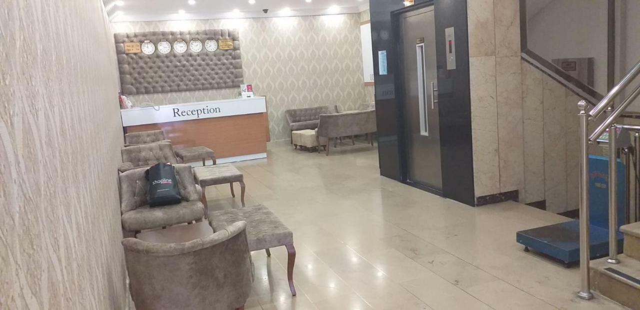 Dempa Hotel Istanboel Buitenkant foto