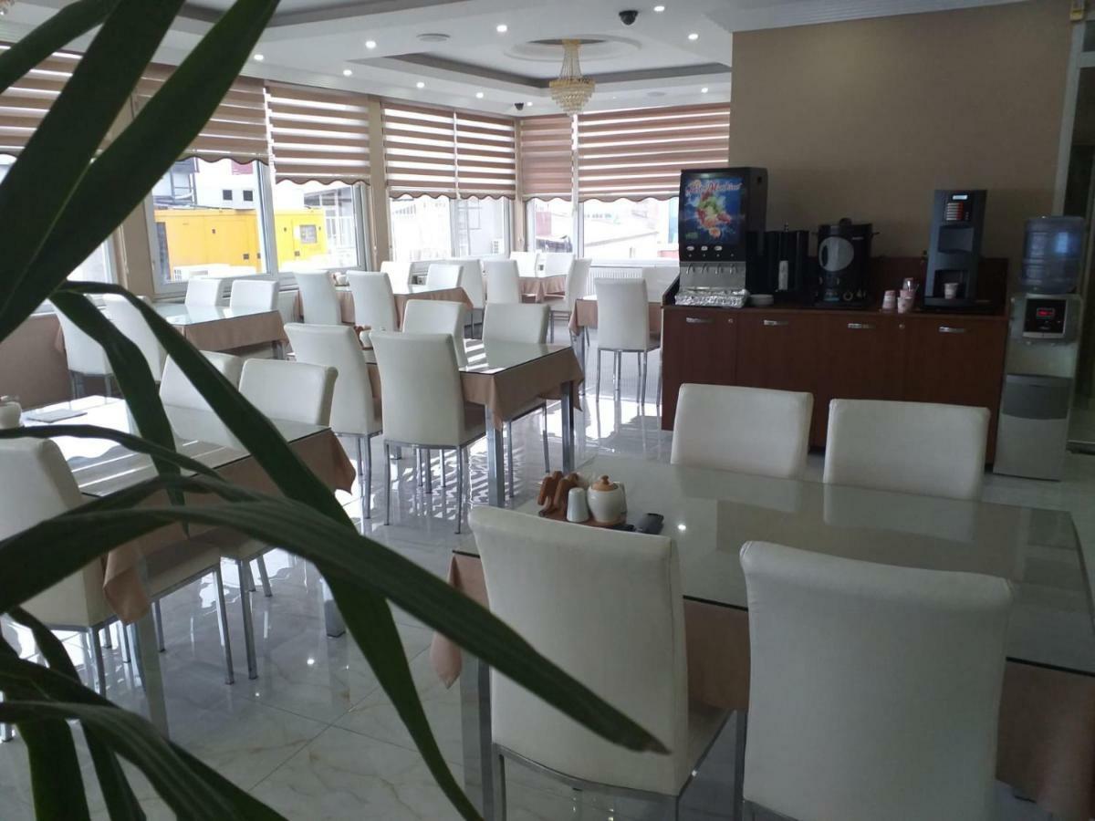 Dempa Hotel Istanboel Buitenkant foto