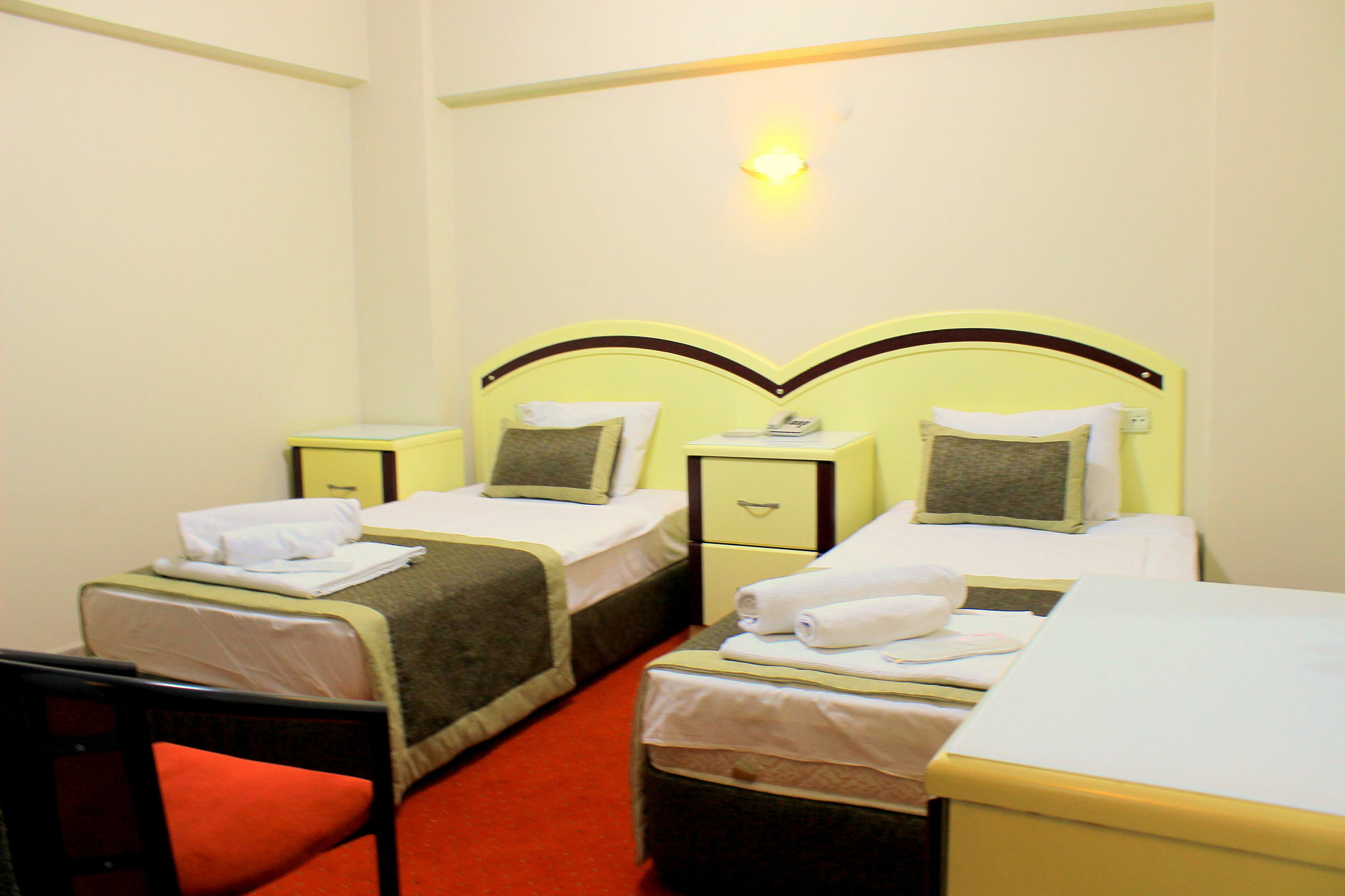 Dempa Hotel Istanboel Buitenkant foto