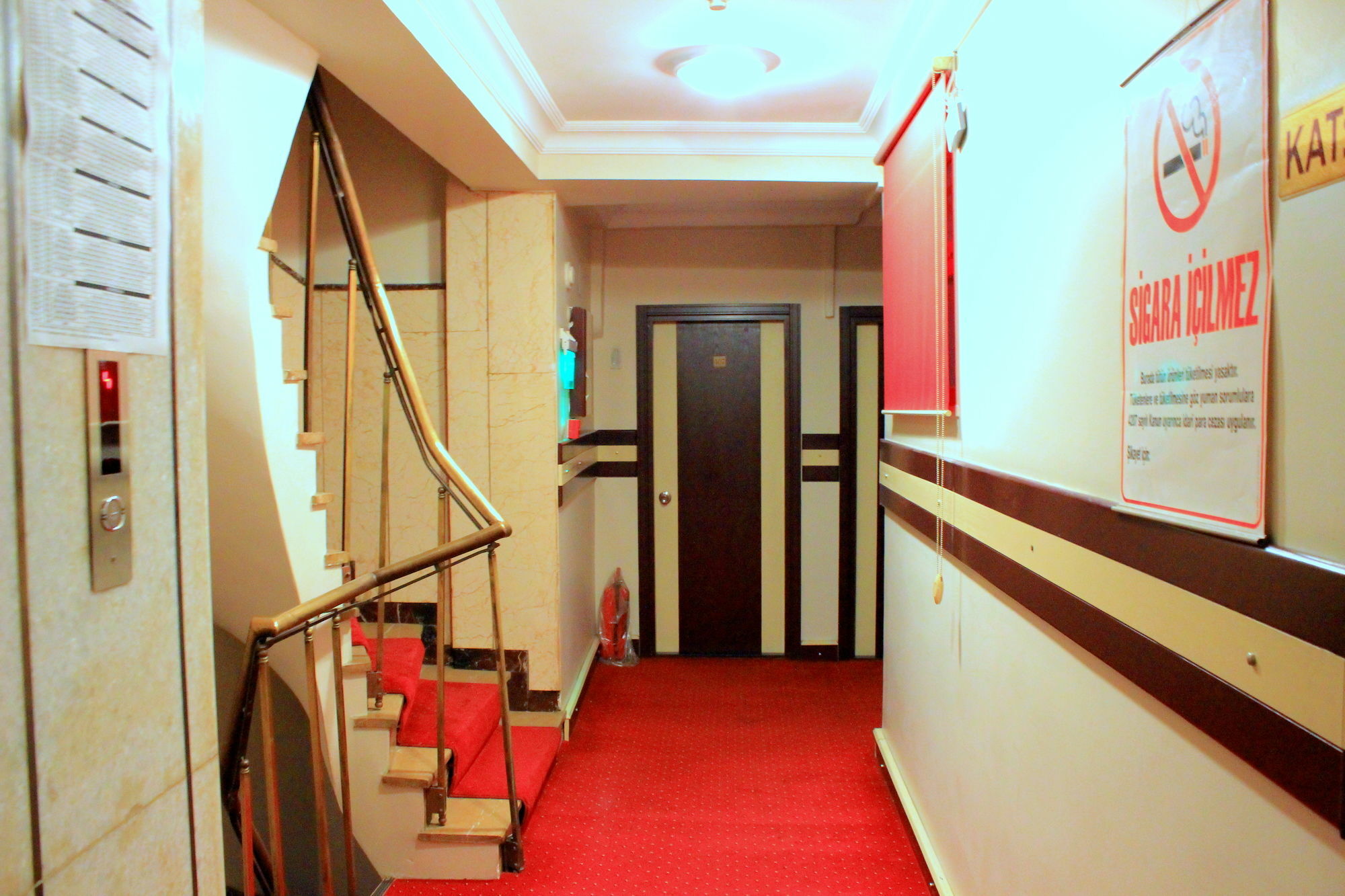 Dempa Hotel Istanboel Buitenkant foto