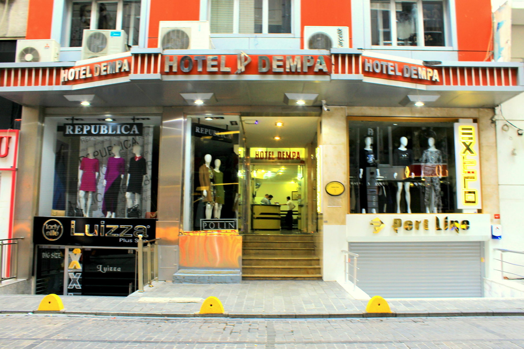 Dempa Hotel Istanboel Buitenkant foto